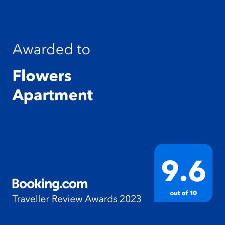 Flowers Apartment Dobrich Exterior photo